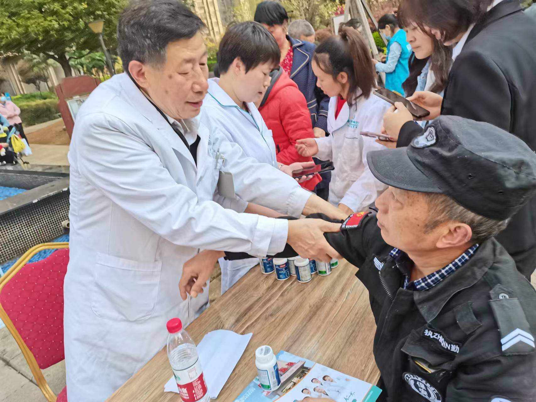 日土最新24小时高价回收医保长沙方法分析(最方便真实的日土长沙医废处理方法)